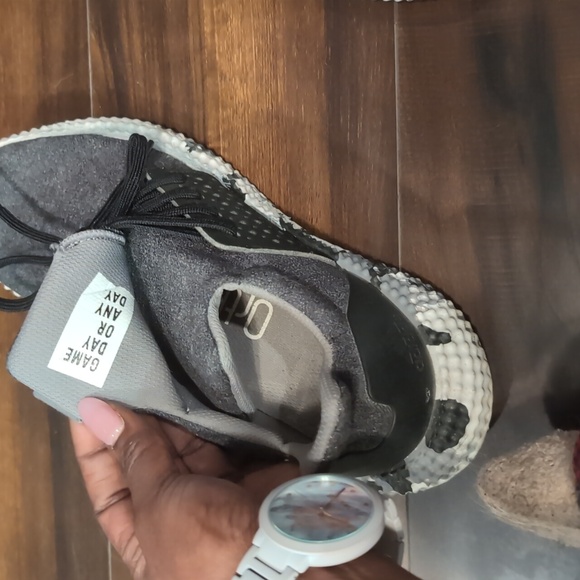 Adidas Sneakers - Picture 6 of 7